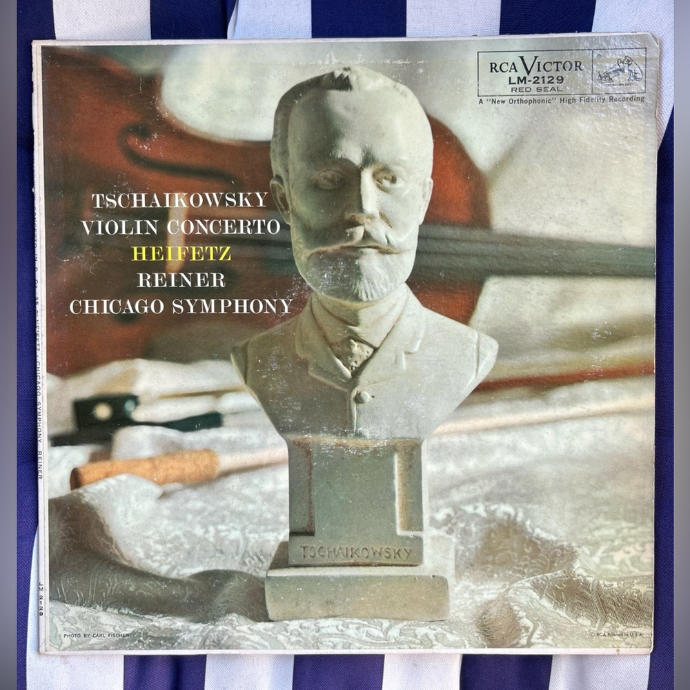 RCA Victor Tchaikovsky Violin Concerto Vinyl Record - White Cover